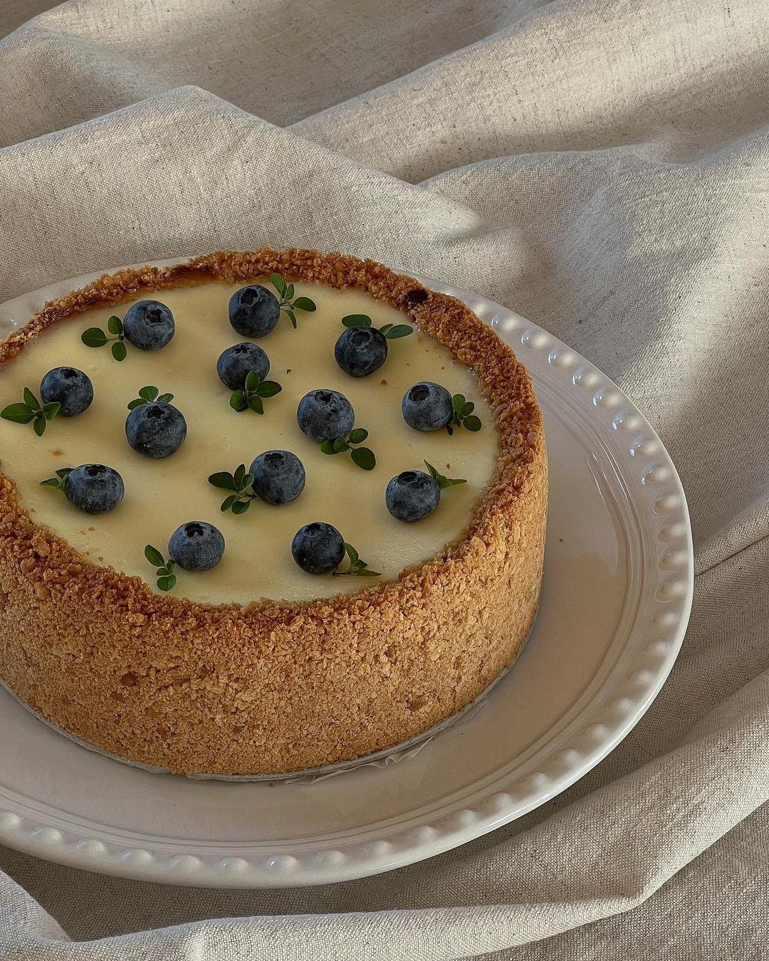 Premium handcrafted cheesecake collection by The Rits Baker Bangkok
